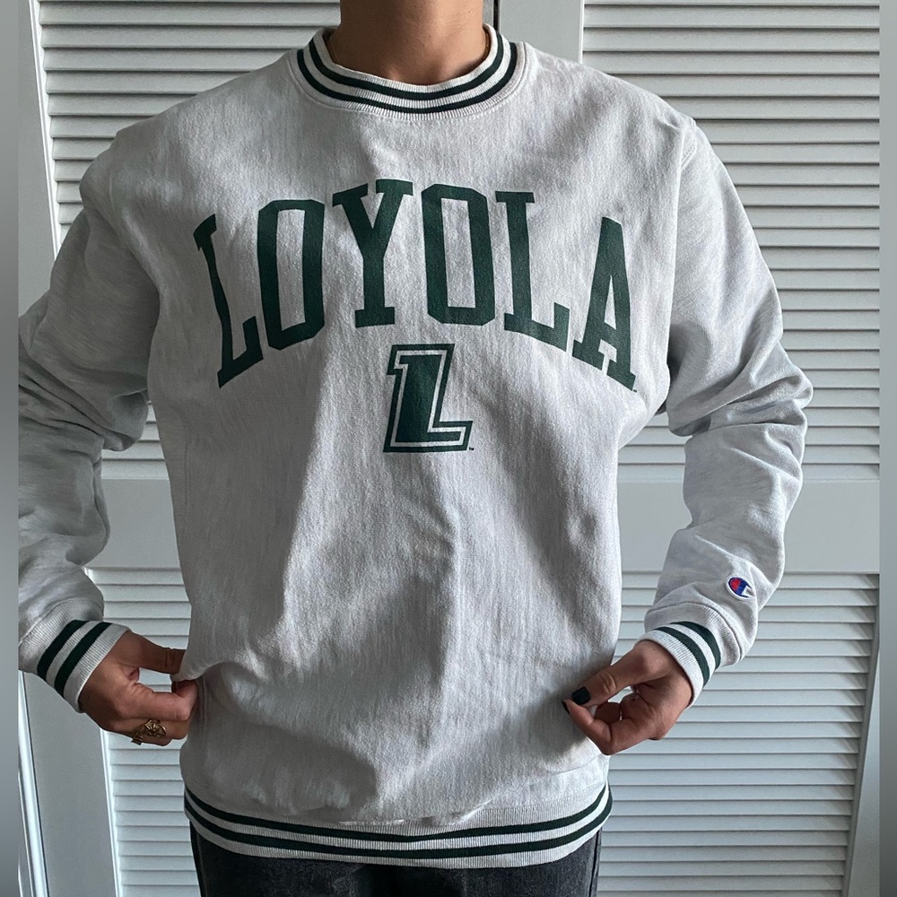 90’s Vintage Loyola Champion Reverse Weave Crewneck - Small
